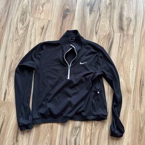 Nike black Running dry-fit Black Quarter-Zip long sleeve Pullover, large. CUTE💕